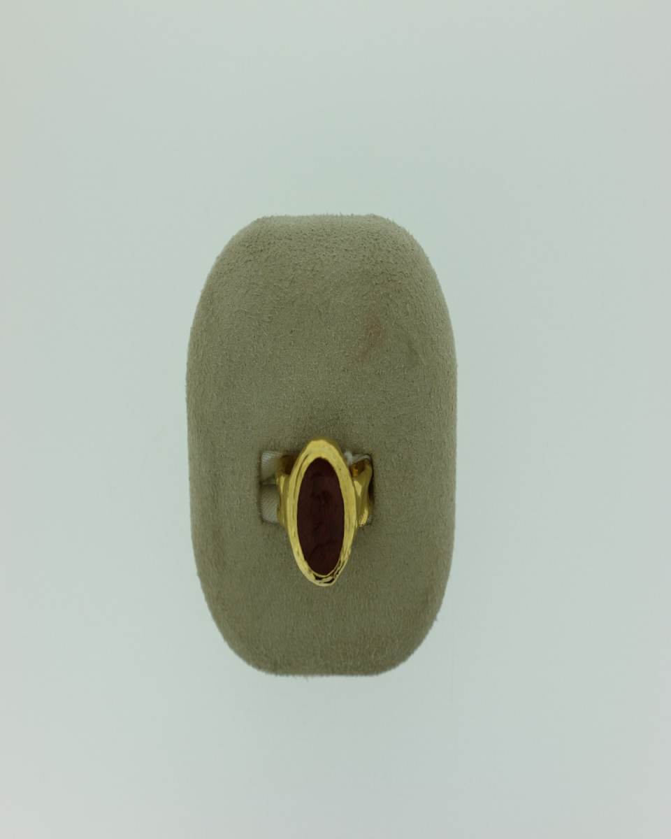 RING W/ROMAN INTAGLIO